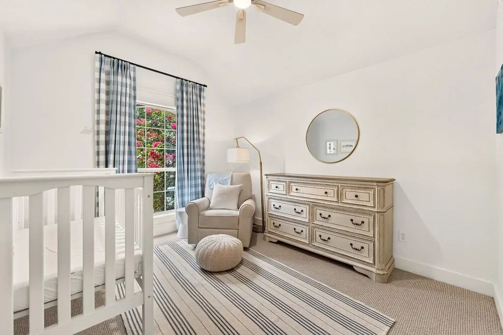 12816 Majestic Oaks Drive Austin TX 78732