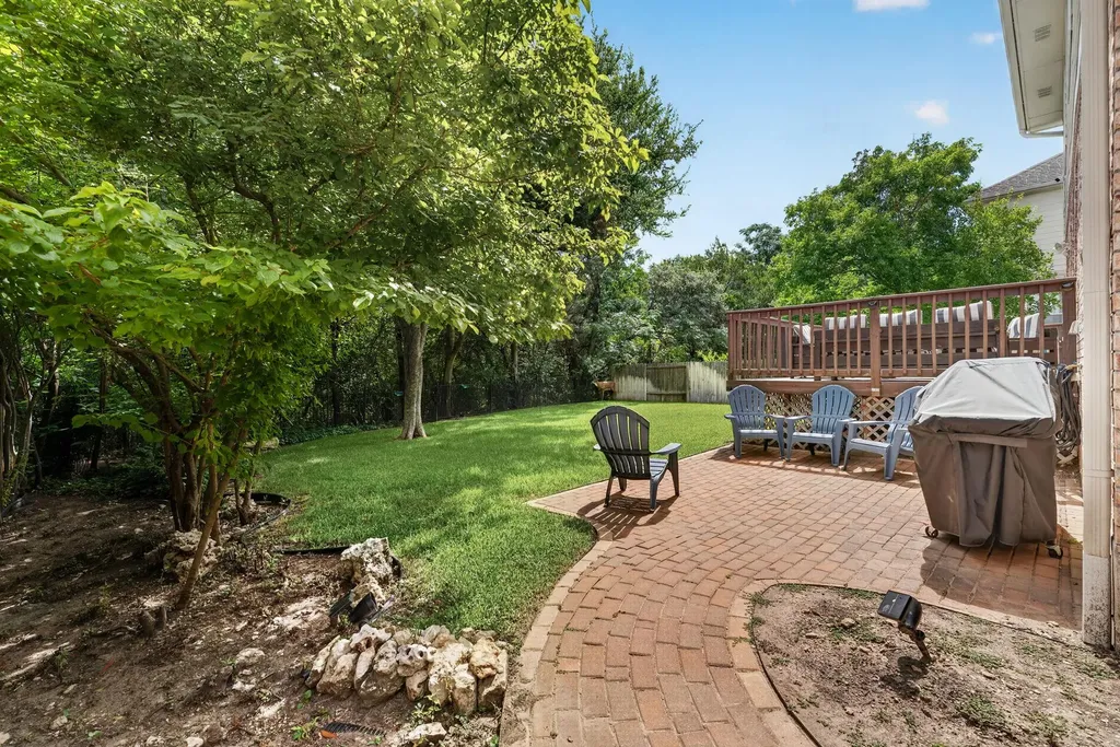 12816 Majestic Oaks Drive Austin TX 78732