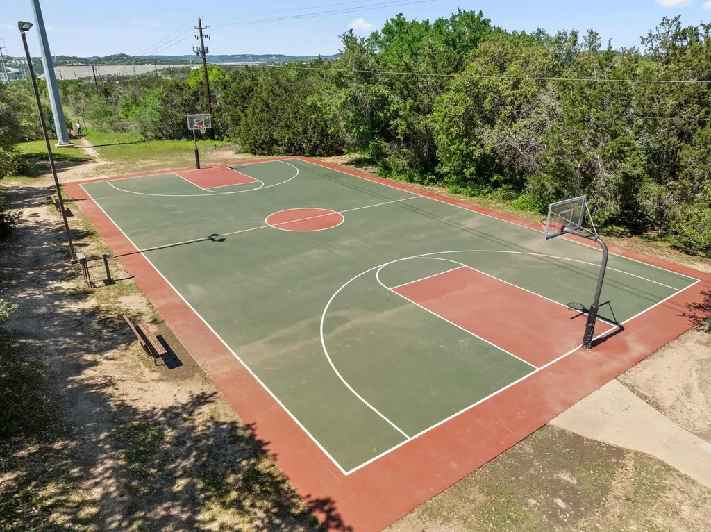 12816 Majestic Oaks Drive Austin TX 78732