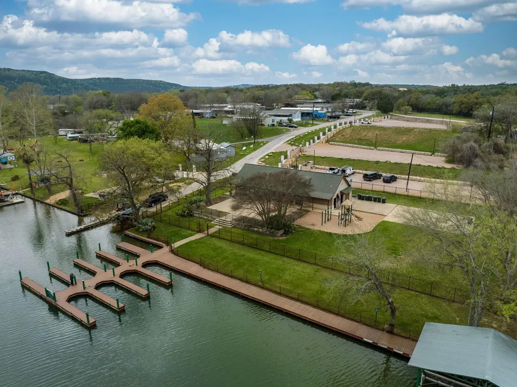 12816 Majestic Oaks Drive Austin TX 78732