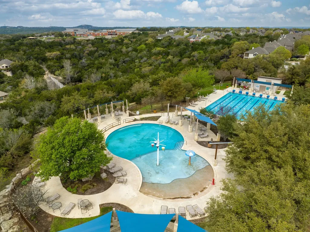 12816 Majestic Oaks Drive Austin TX 78732