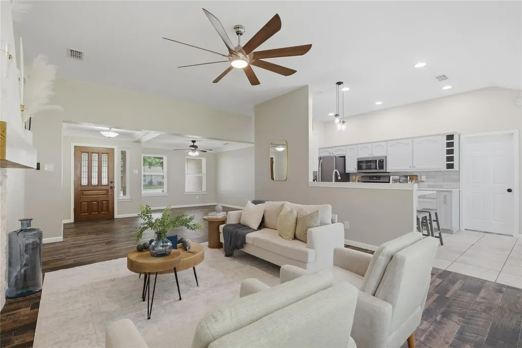 1015 Pecan Creek Drive Pflugerville TX 78660