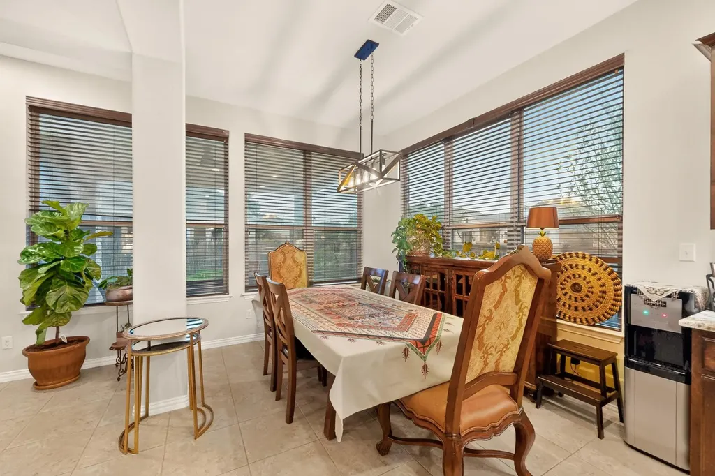100 Orvieto Cove Liberty Hill TX 78642