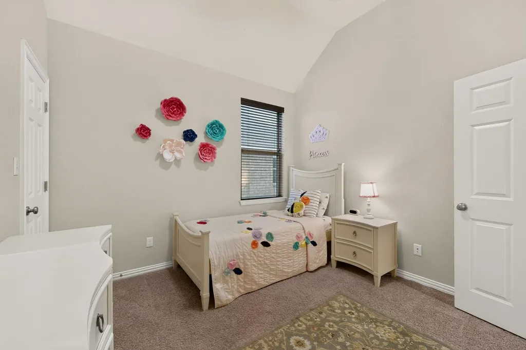 100 Orvieto Cove Liberty Hill TX 78642