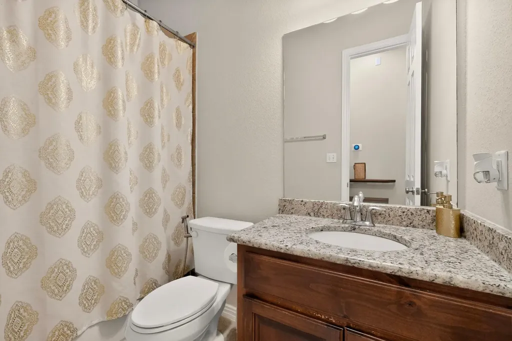 100 Orvieto Cove Liberty Hill TX 78642