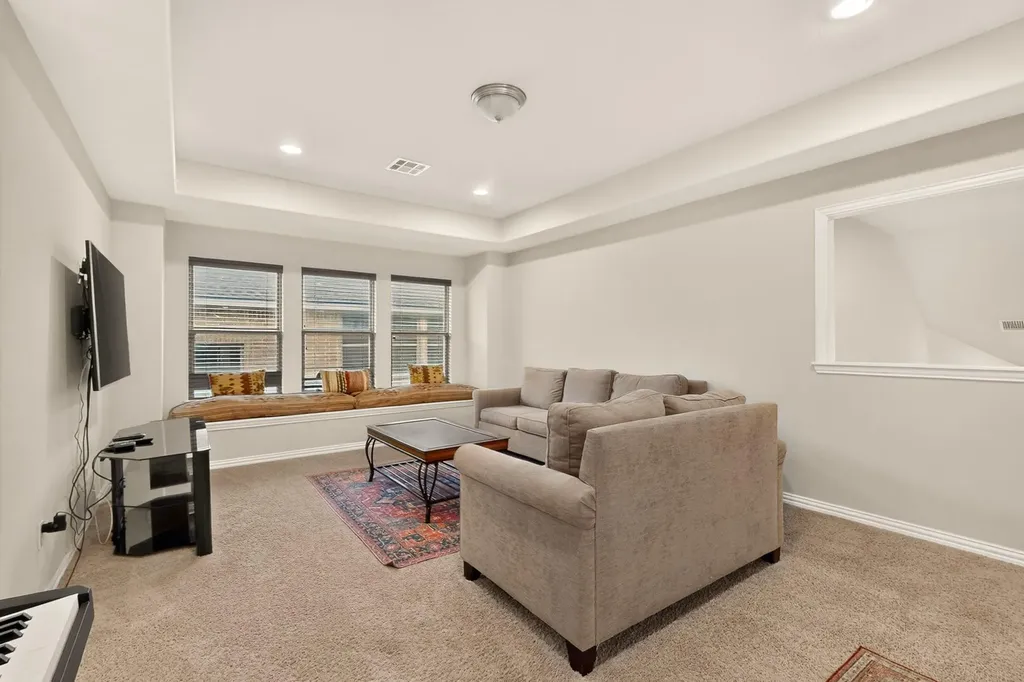 100 Orvieto Cove Liberty Hill TX 78642
