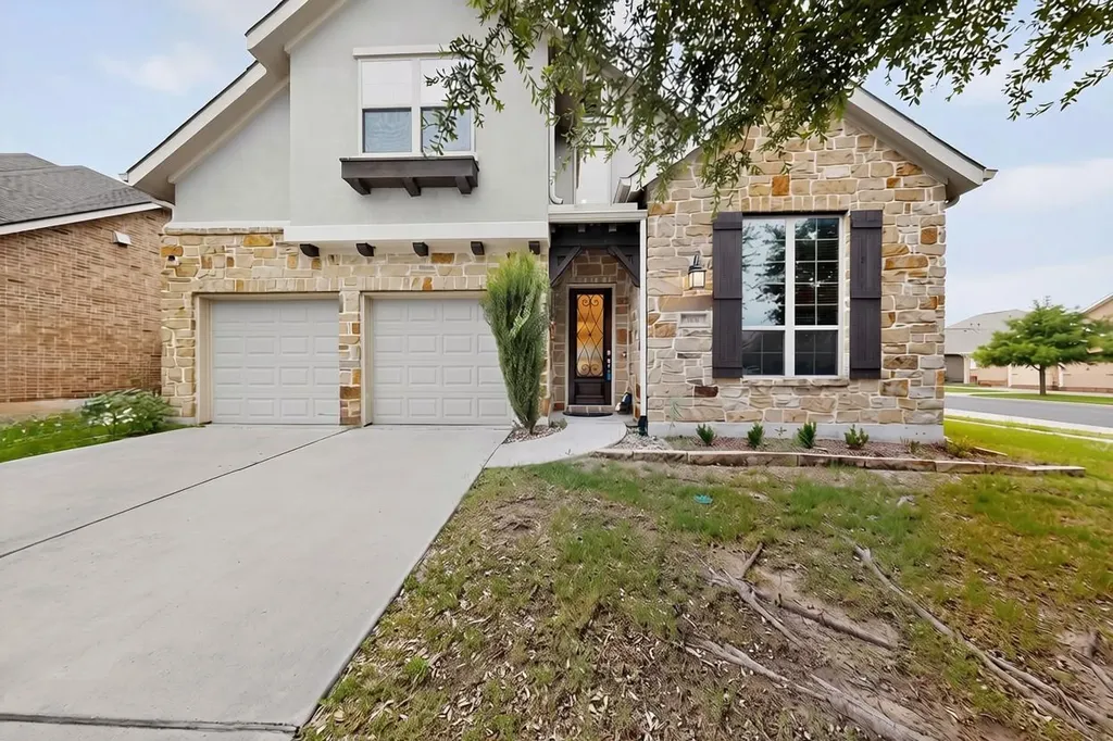100 Orvieto Cove Liberty Hill TX 78642