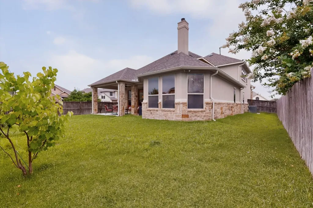 100 Orvieto Cove Liberty Hill TX 78642