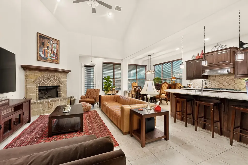 100 Orvieto Cove Liberty Hill TX 78642