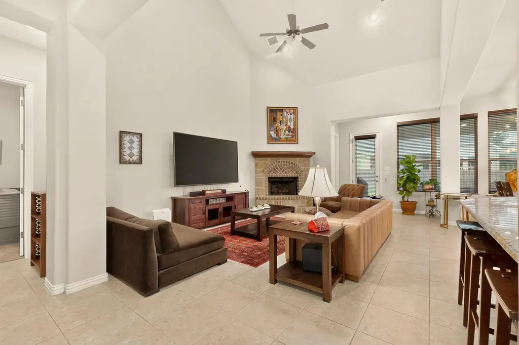 100 Orvieto Cove Liberty Hill TX 78642