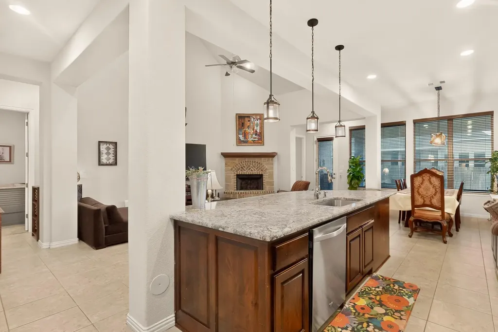100 Orvieto Cove Liberty Hill TX 78642