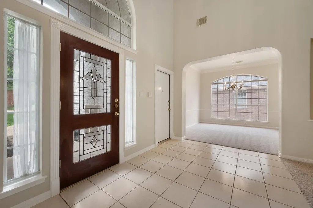 10004 Scull Creek Drive Austin TX 78730