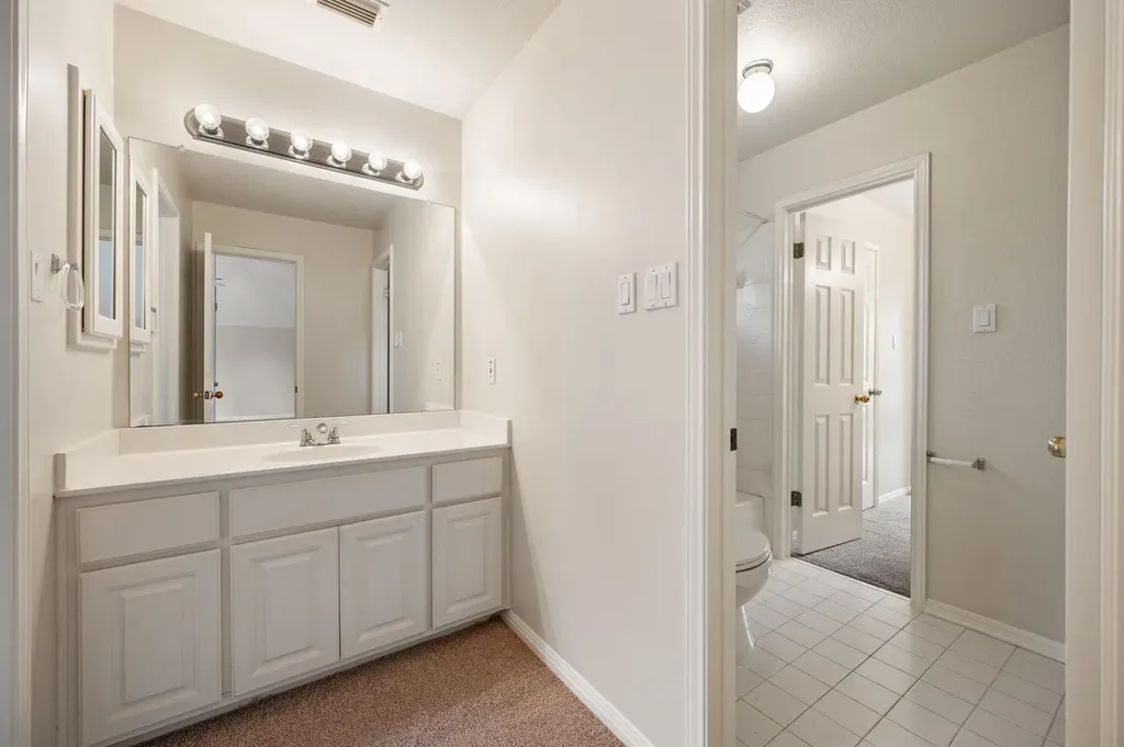 10004 Scull Creek Drive Austin TX 78730