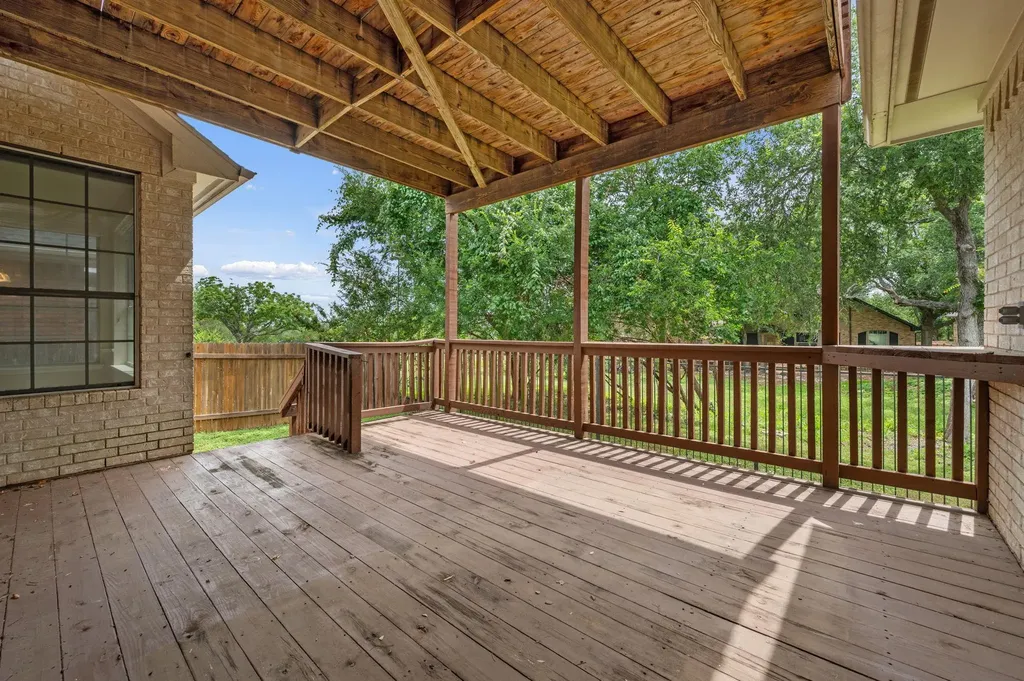 10004 Scull Creek Drive Austin TX 78730