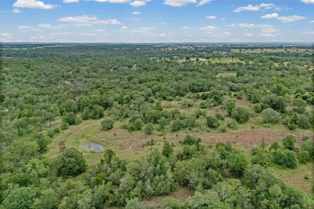 000 Oil Field Road Lockhart TX 78644
