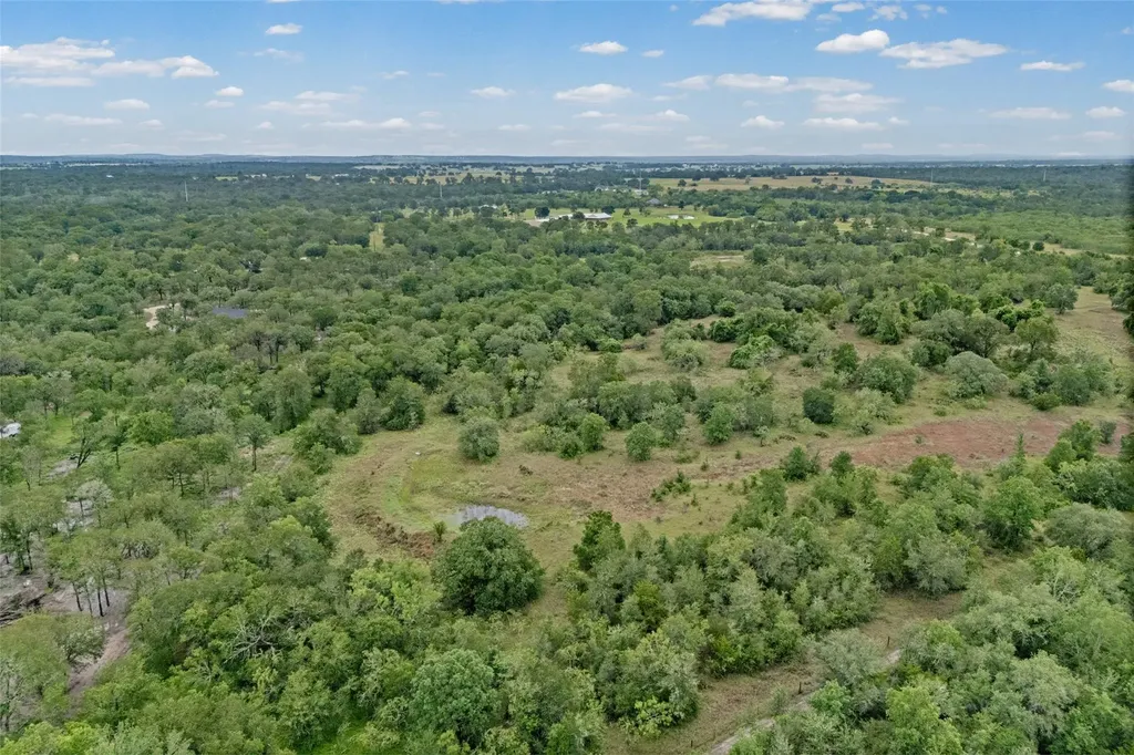 000 Oil Field Road Lockhart TX 78644
