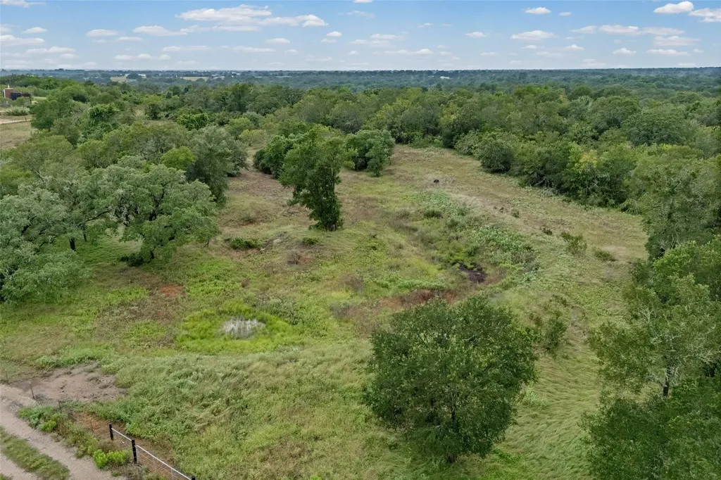 000 Oil Field Road Lockhart TX 78644