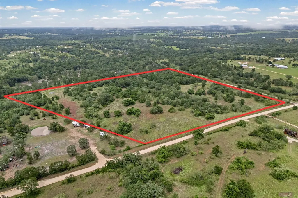 000 Oil Field Road Lockhart TX 78644