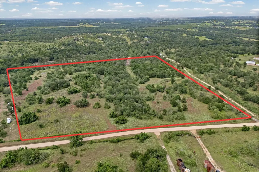 000 Oil Field Road Lockhart TX 78644