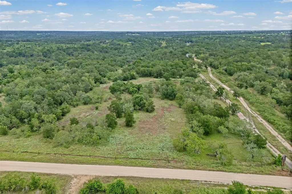 000 Oil Field Road Lockhart TX 78644