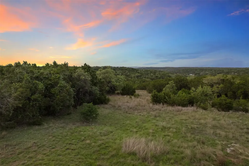 102 Rocky Creek Road Dripping Springs TX 78620