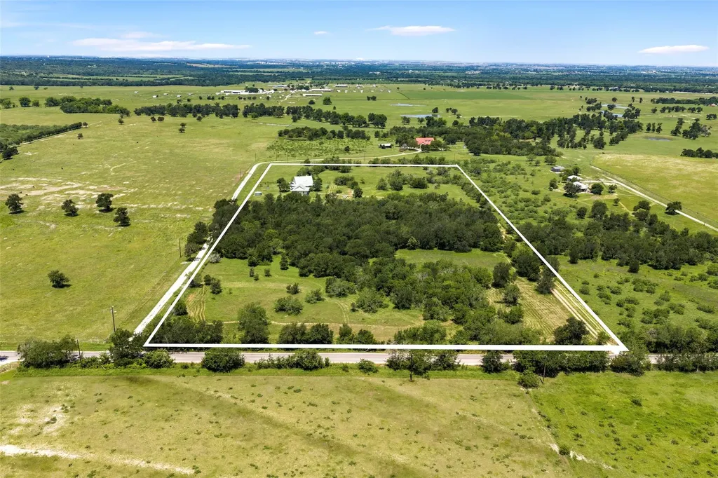 928 Upper Elgin River Road Elgin TX 78621