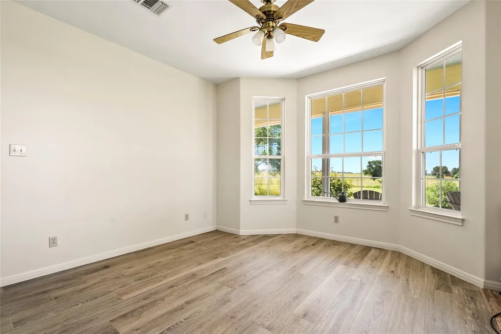 928 Upper Elgin River Road Elgin TX 78621