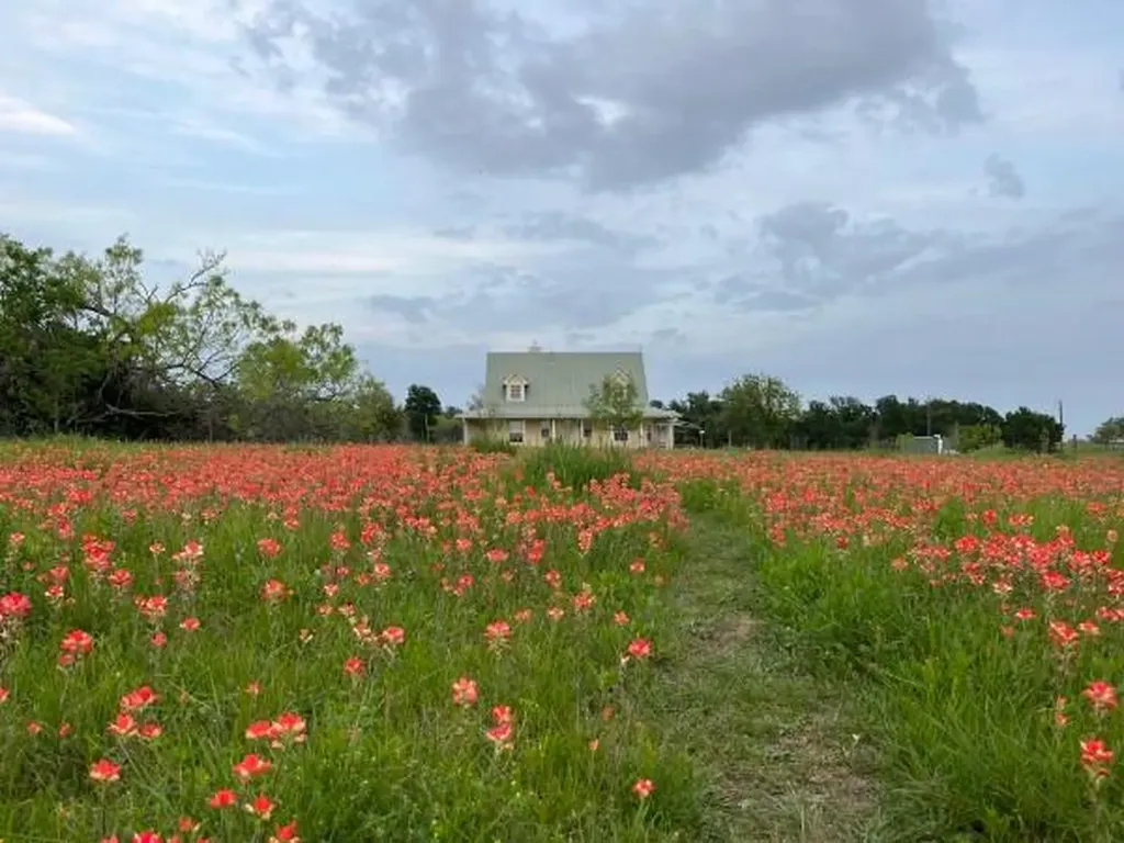 928 Upper Elgin River Road Elgin TX 78621