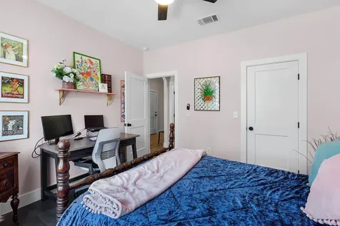 303 W Browning Street Manor TX 78653