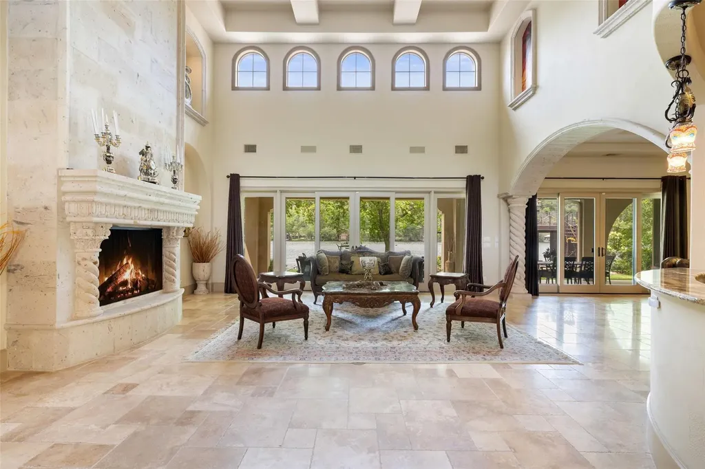 3104 Rivercrest Drive Austin TX 78746