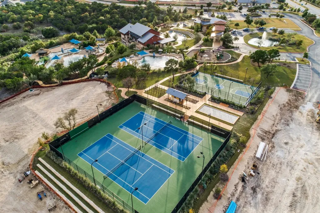 512 Summer Wilson Cove Austin TX 78738