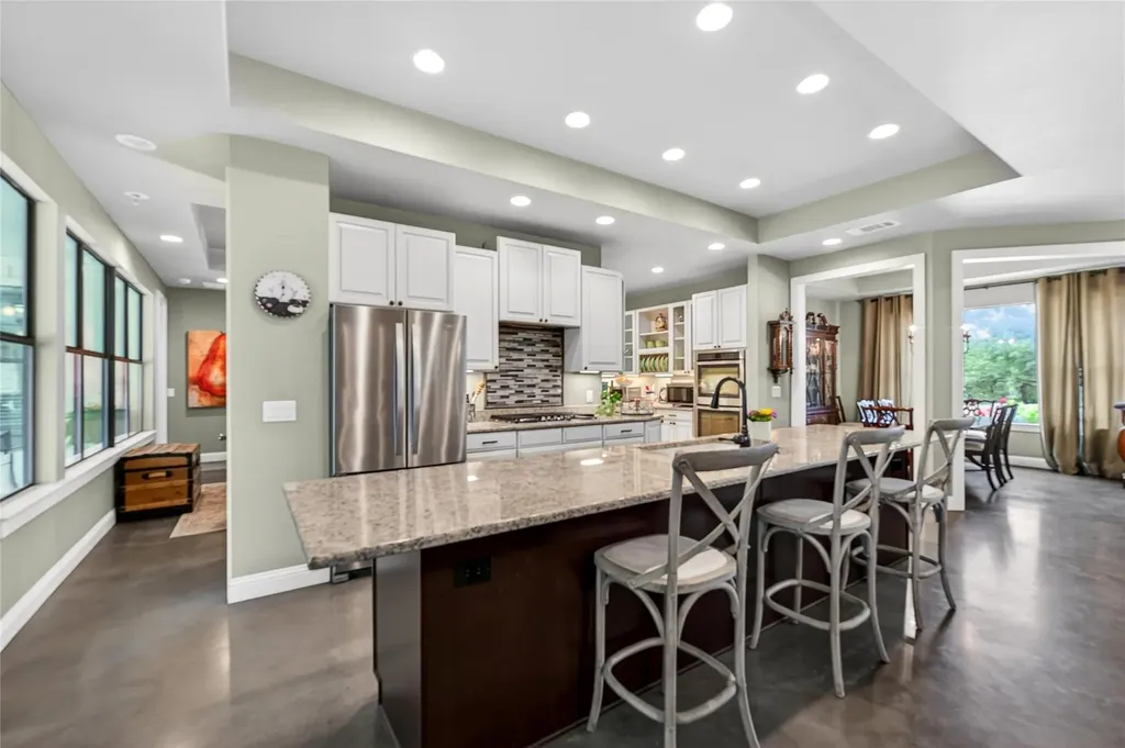 1508 Successor Road Spicewood TX 78669