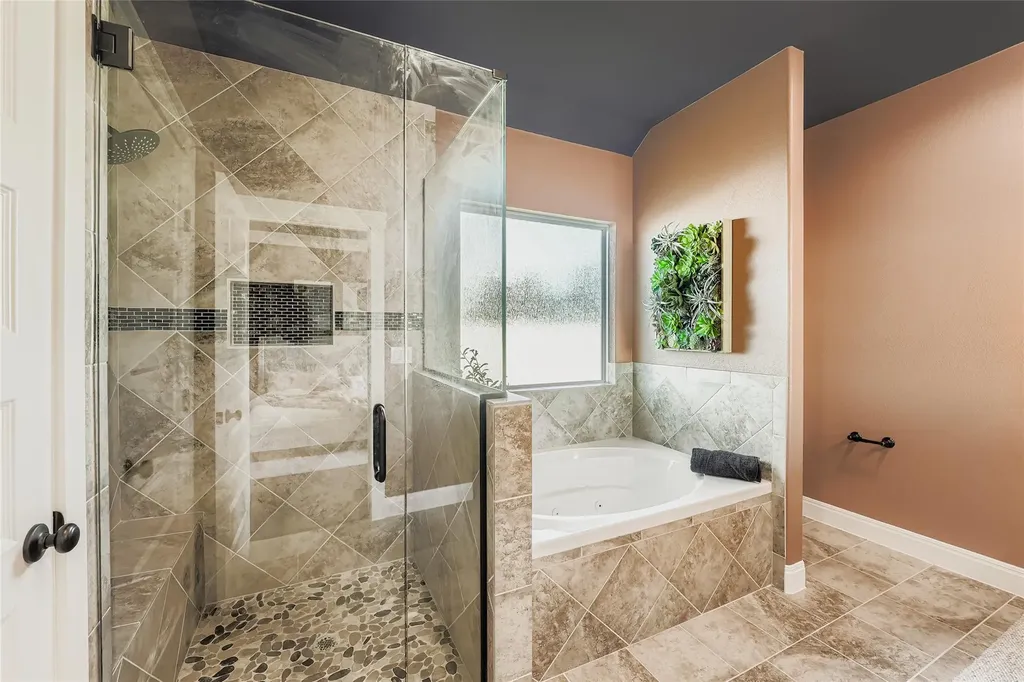 222 Arosa Drive Elgin TX 78621