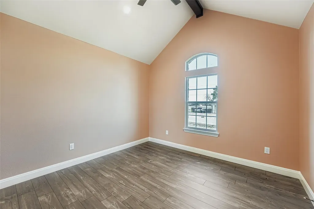 222 Arosa Drive Elgin TX 78621