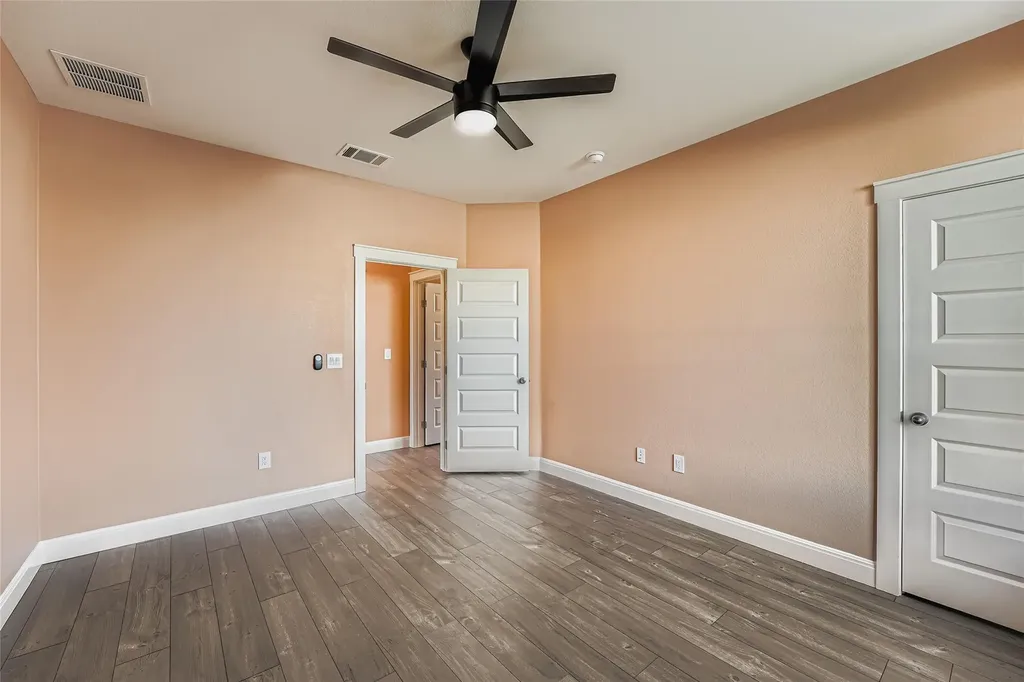 222 Arosa Drive Elgin TX 78621