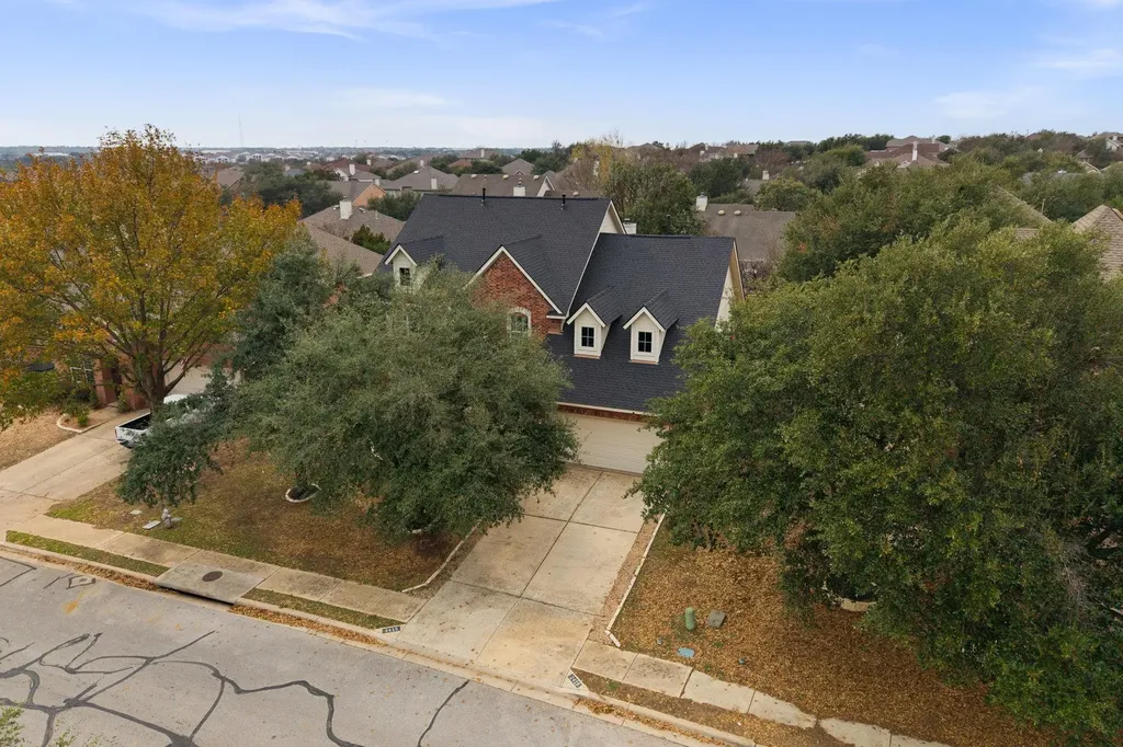 2415 Elkhorn Ranch Road Leander TX 78641