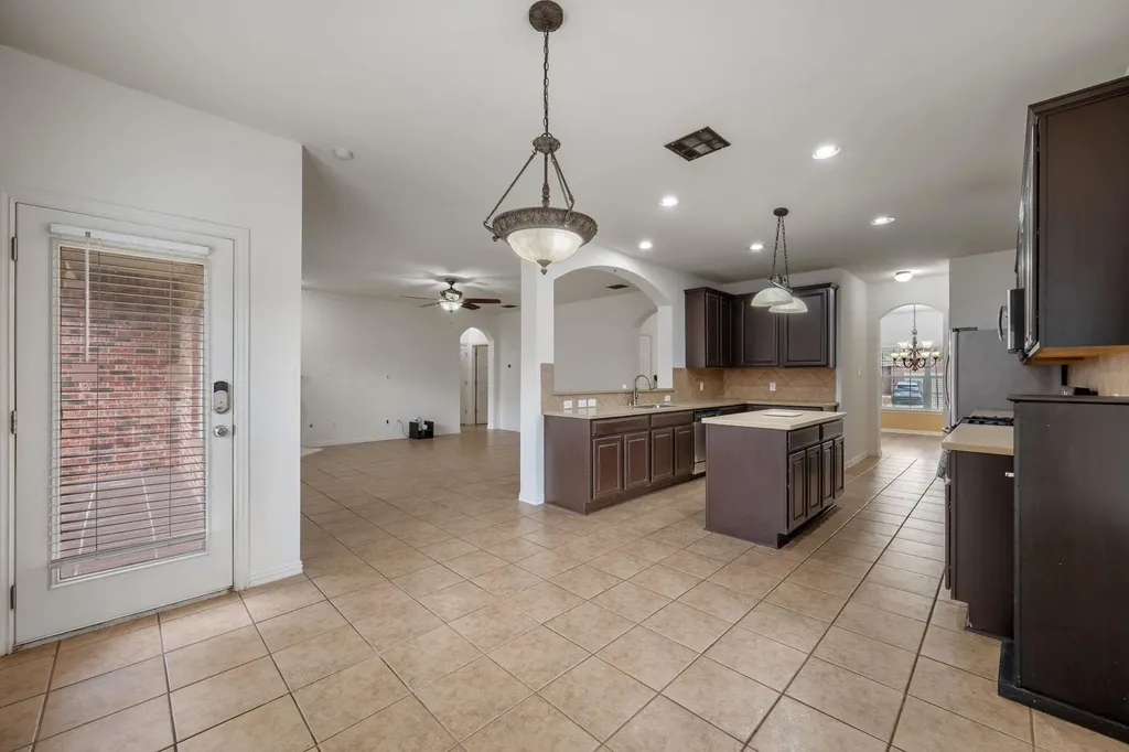 2415 Elkhorn Ranch Road Leander TX 78641