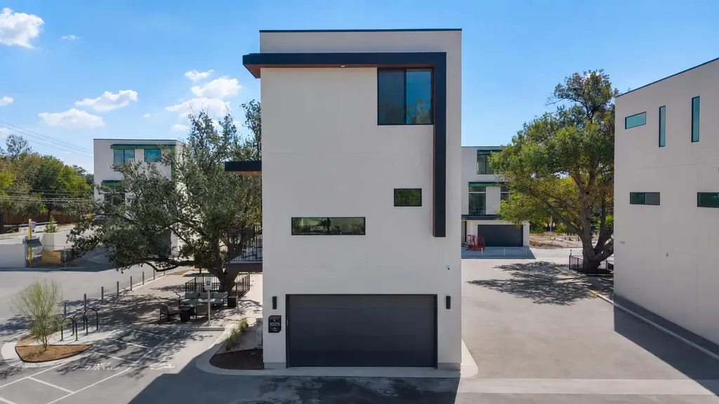 10807 Hermosillo Drive Austin TX 78758