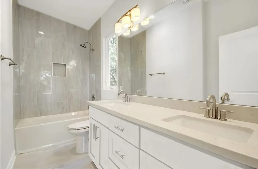 1208 Kinney Avenue Austin TX 78704