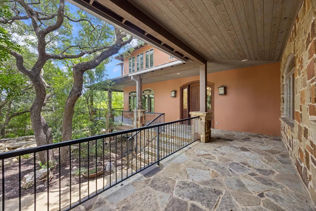 2501 Stratford Drive Austin TX 78746