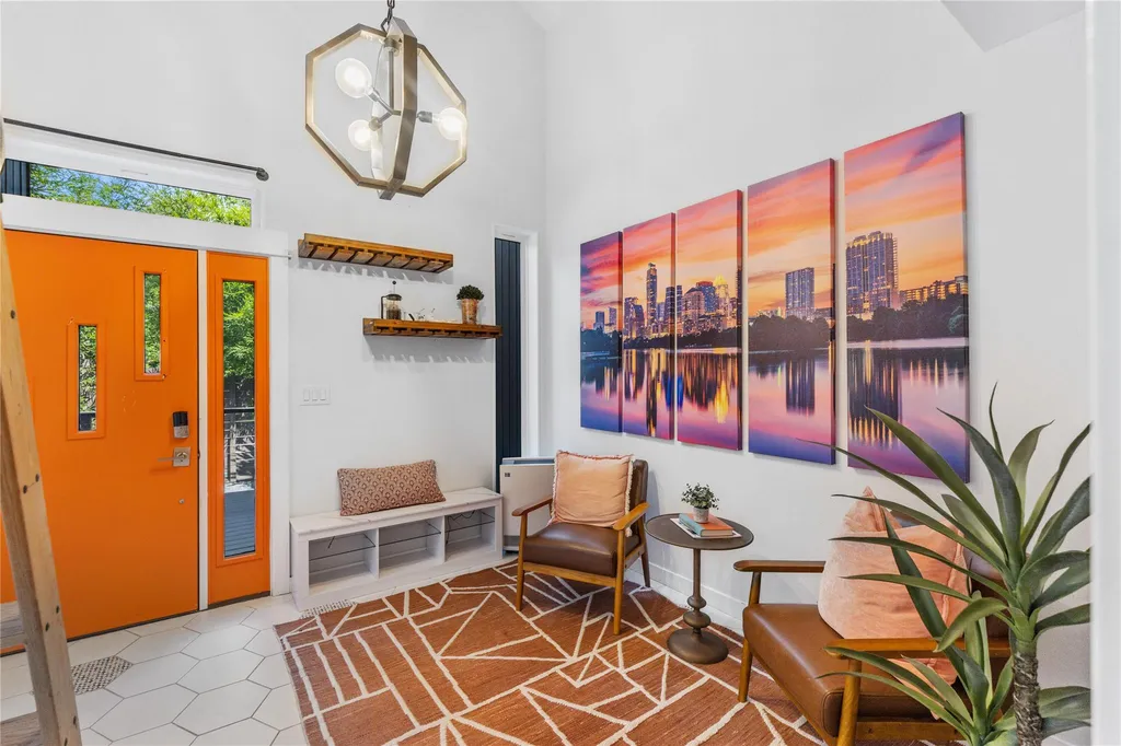 2214 Garden Street Austin TX 78702