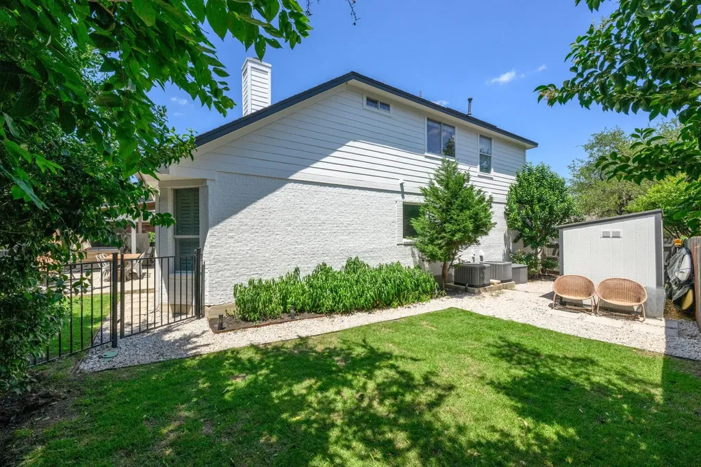 10520 Hansa Drive Austin TX 78739