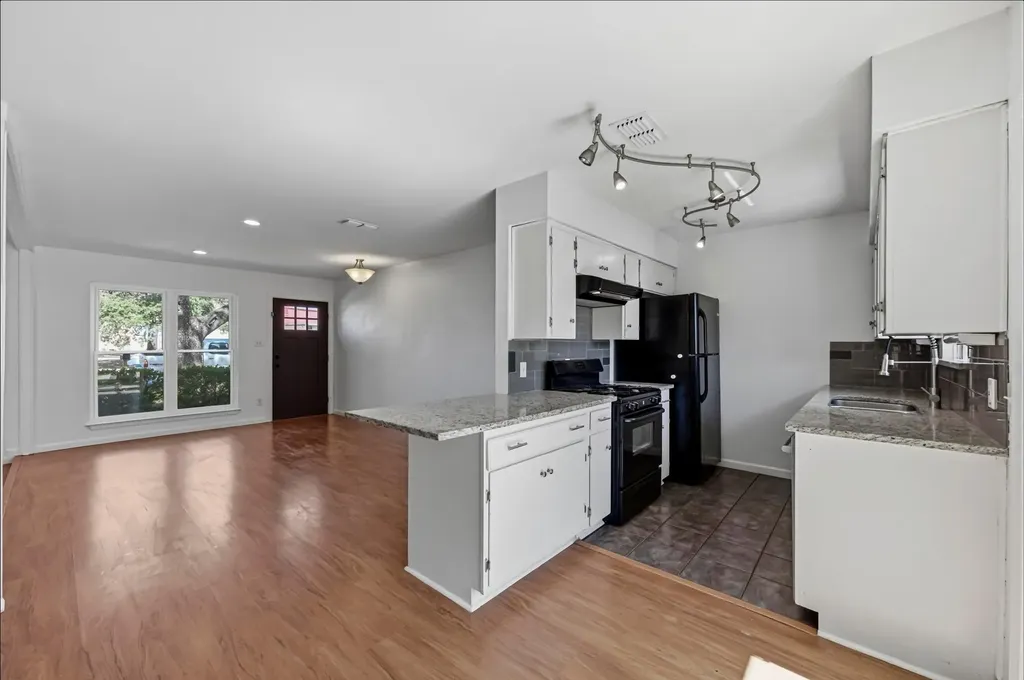 1005 Arthur Stiles Road Austin TX 78721