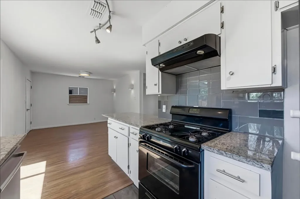 1005 Arthur Stiles Road Austin TX 78721