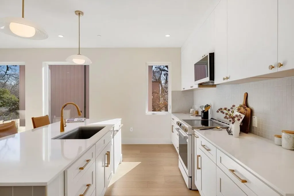 3530 Gonzales Street Austin TX 78702