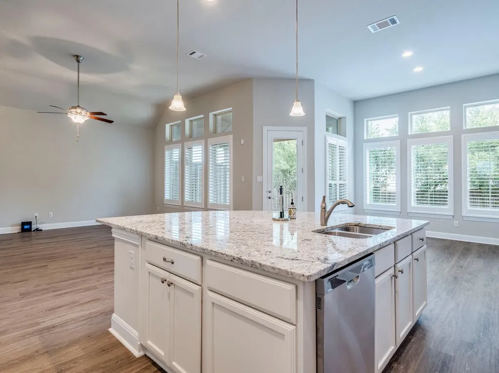 836 Richardson Lane Leander TX 78641