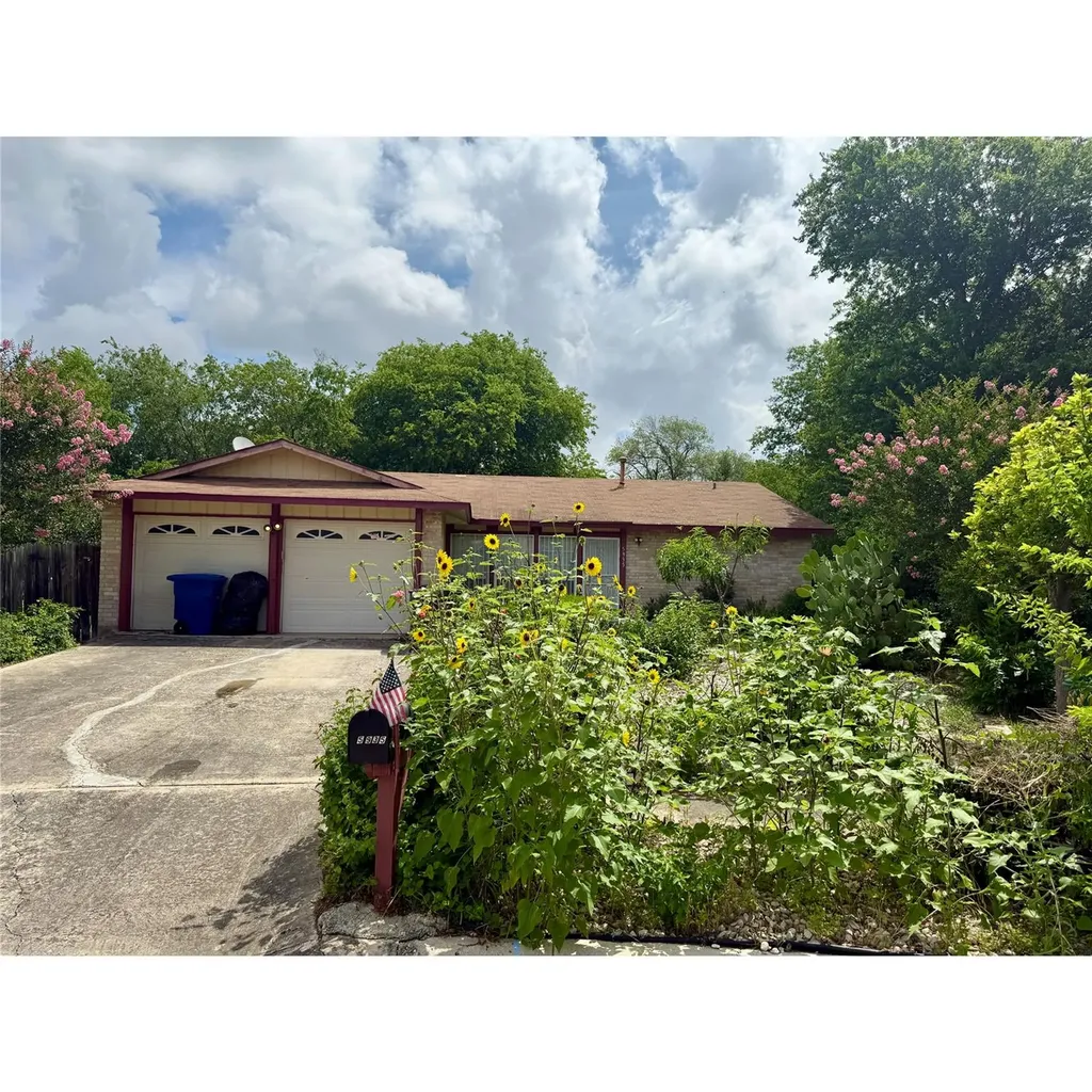 5935 Lake Champlain Street San Antonio TX 78233