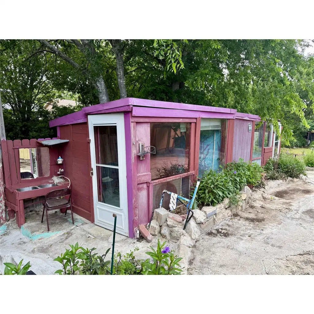 5935 Lake Champlain Street San Antonio TX 78233