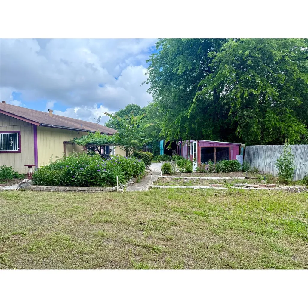 5935 Lake Champlain Street San Antonio TX 78233