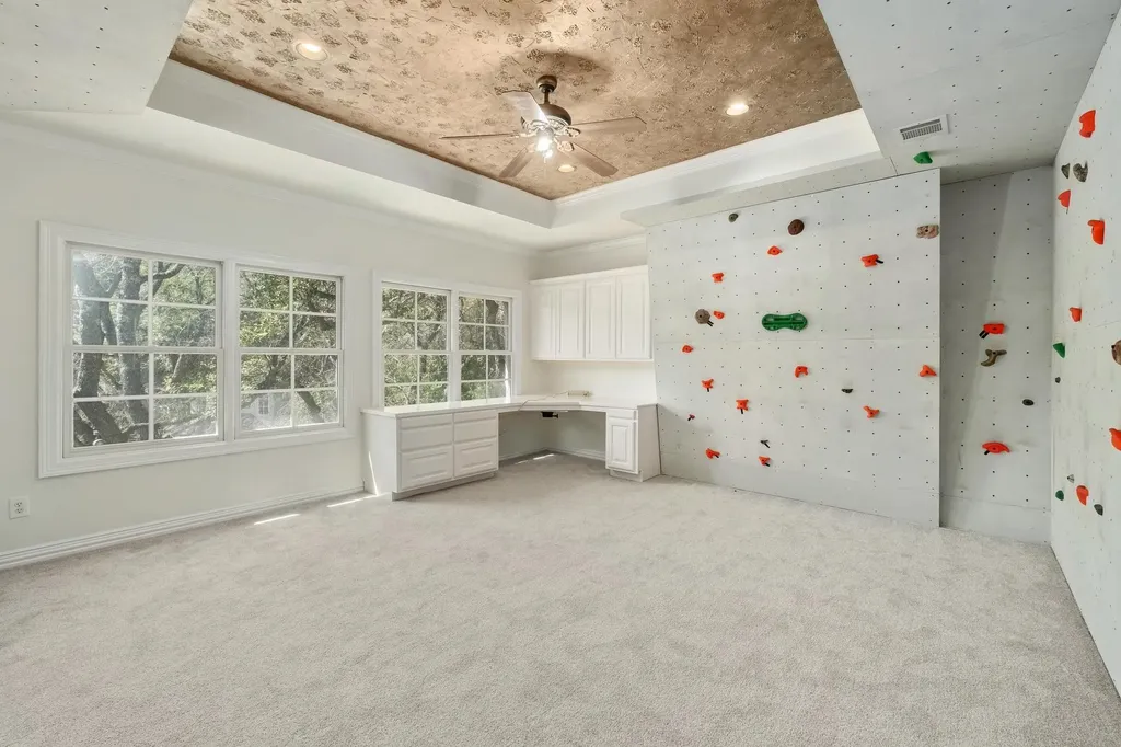 2900 Meandering River Court Austin TX 78746